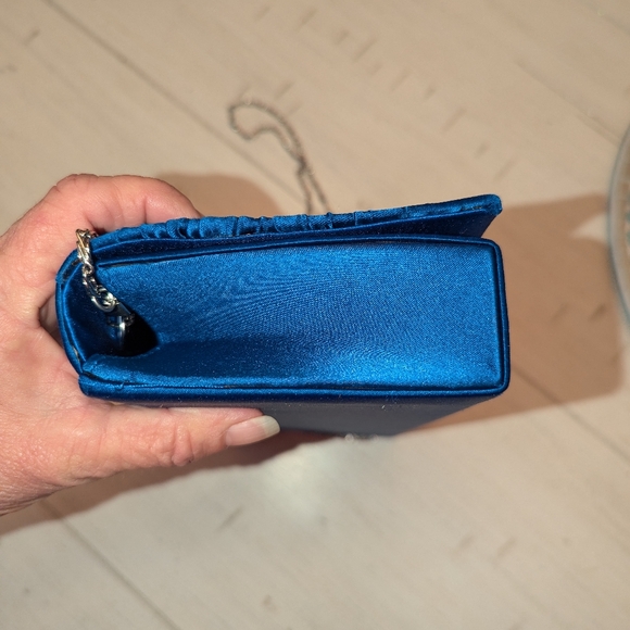 New Blue Clutch or  Crossbody - Picture 5 of 10